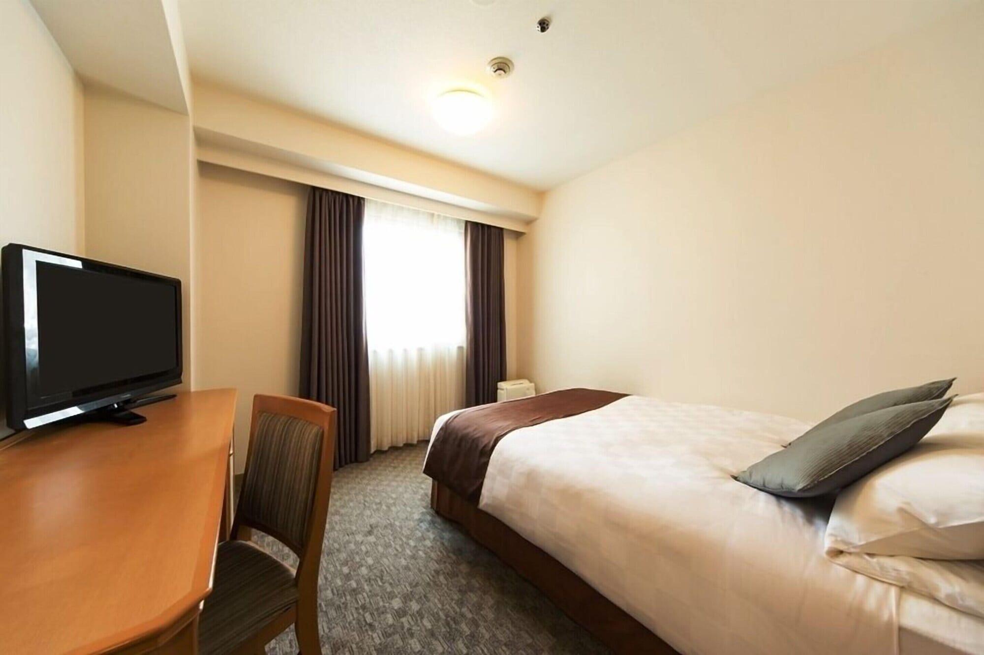 Osaka Tokyu Rei Hotel מראה חיצוני תמונה